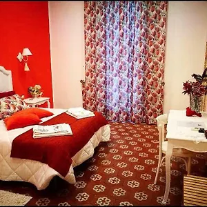 https://bb-resta-cu-mme.hotels-amalfi.com