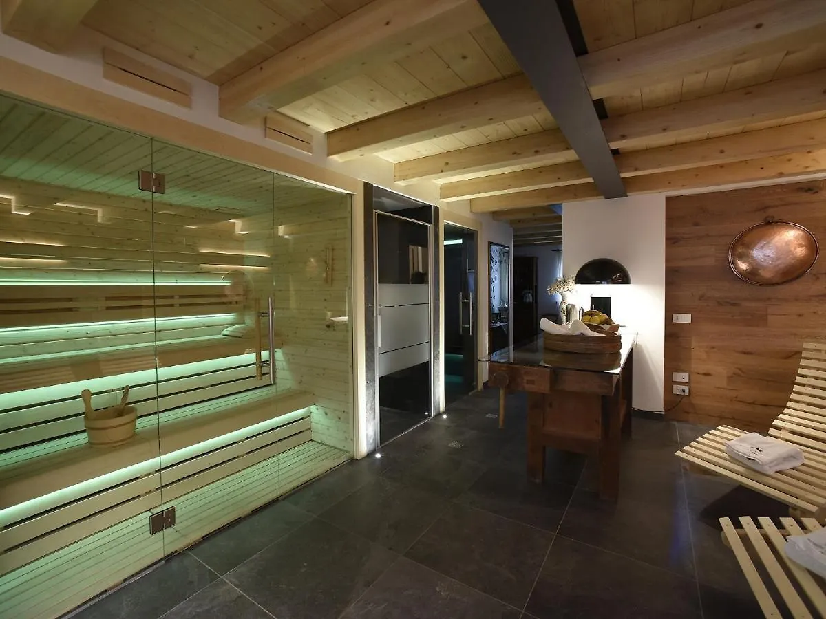 Europa Mountain Apartments Alleghe Italy